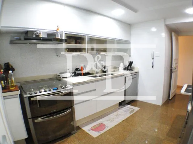 Apartamento com 3 dormitórios, 230 m² e varanda fechada — photo 27