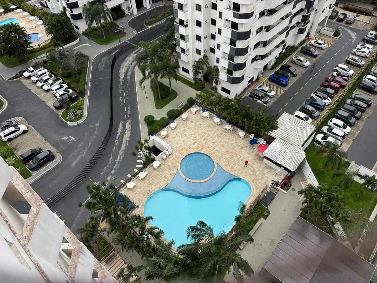 3-bedroom apartment with a water view in Rio de Janeiro — photo 11