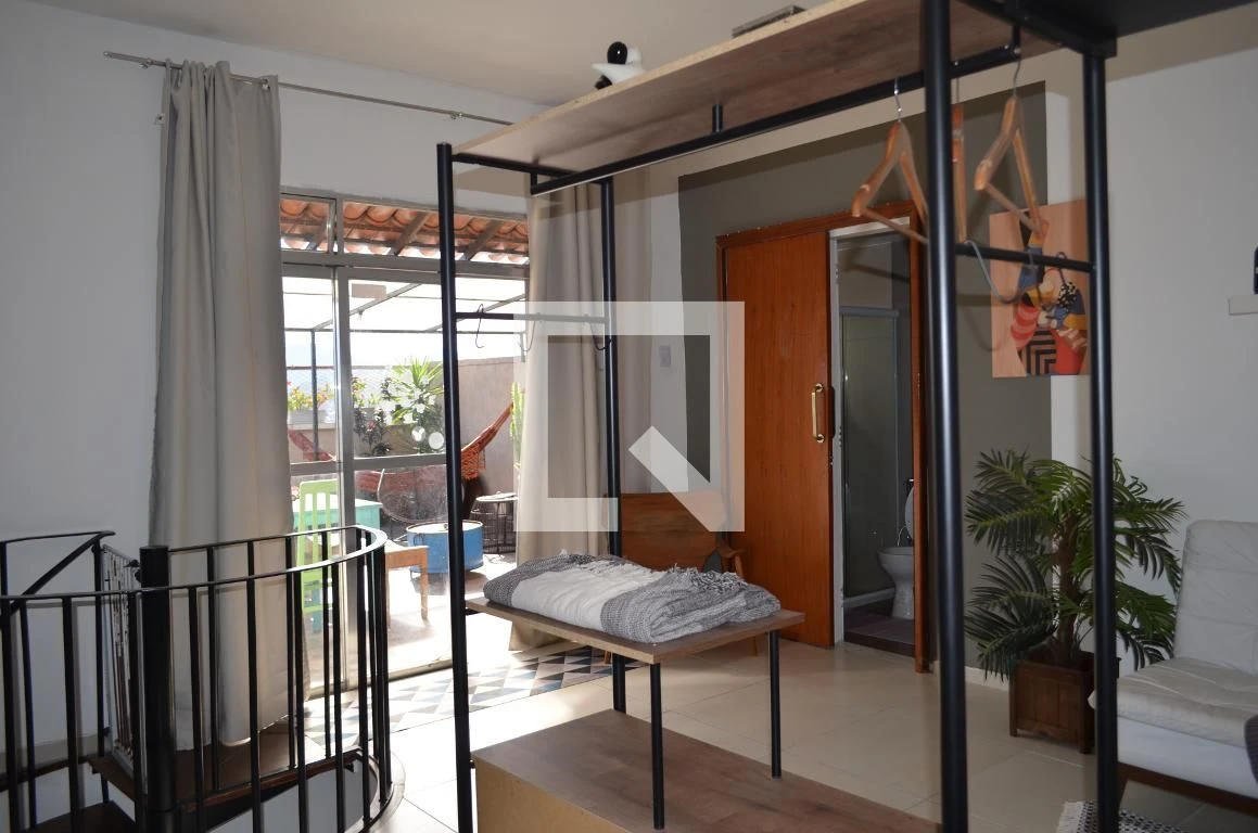 3-bedroom apartment in a building with a pool — photo 92