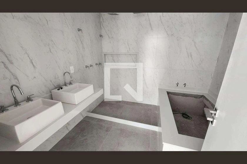 Casa com 3 suítes e 320 m², com 3 vagas — photo 11