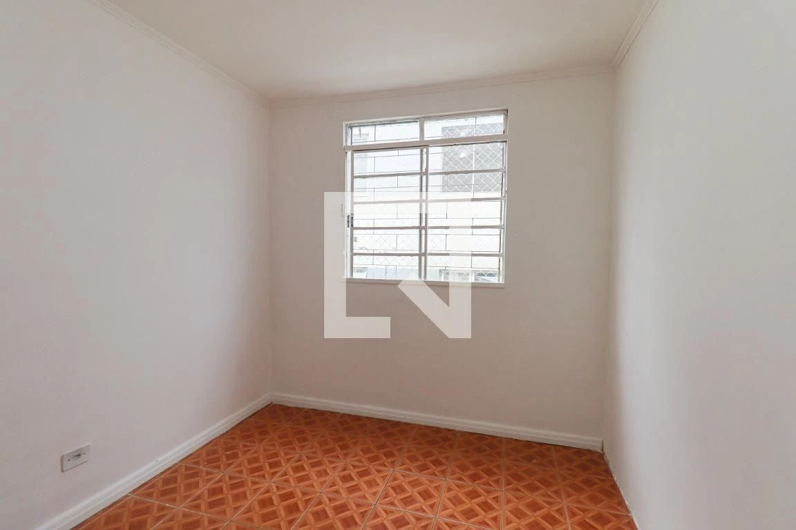 2-bedroom apartment with a washing machine in Curitiba — photo 5