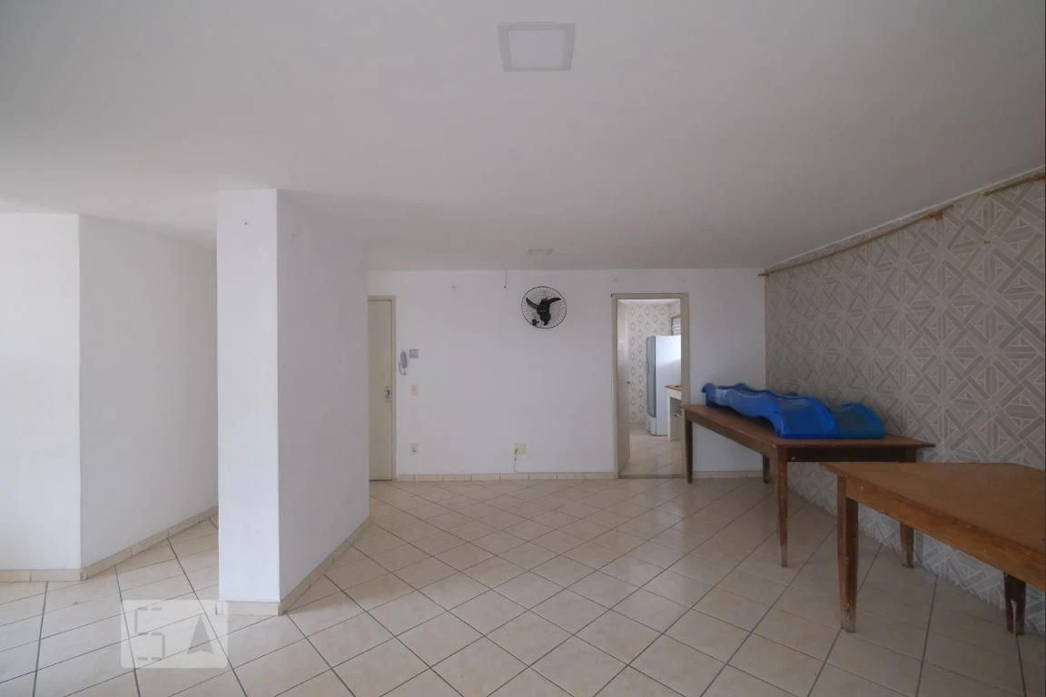 Unfurnished apartment with 3 bedrooms and 2 parking spots — photo 69