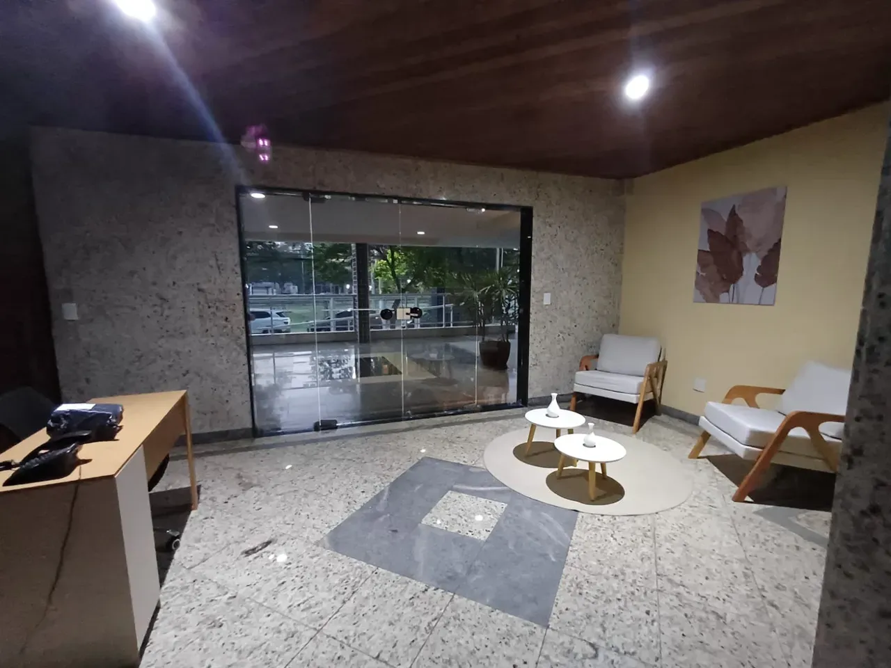 2-bedroom apartment, 1 with its own bathroom, 98 m² — photo 30