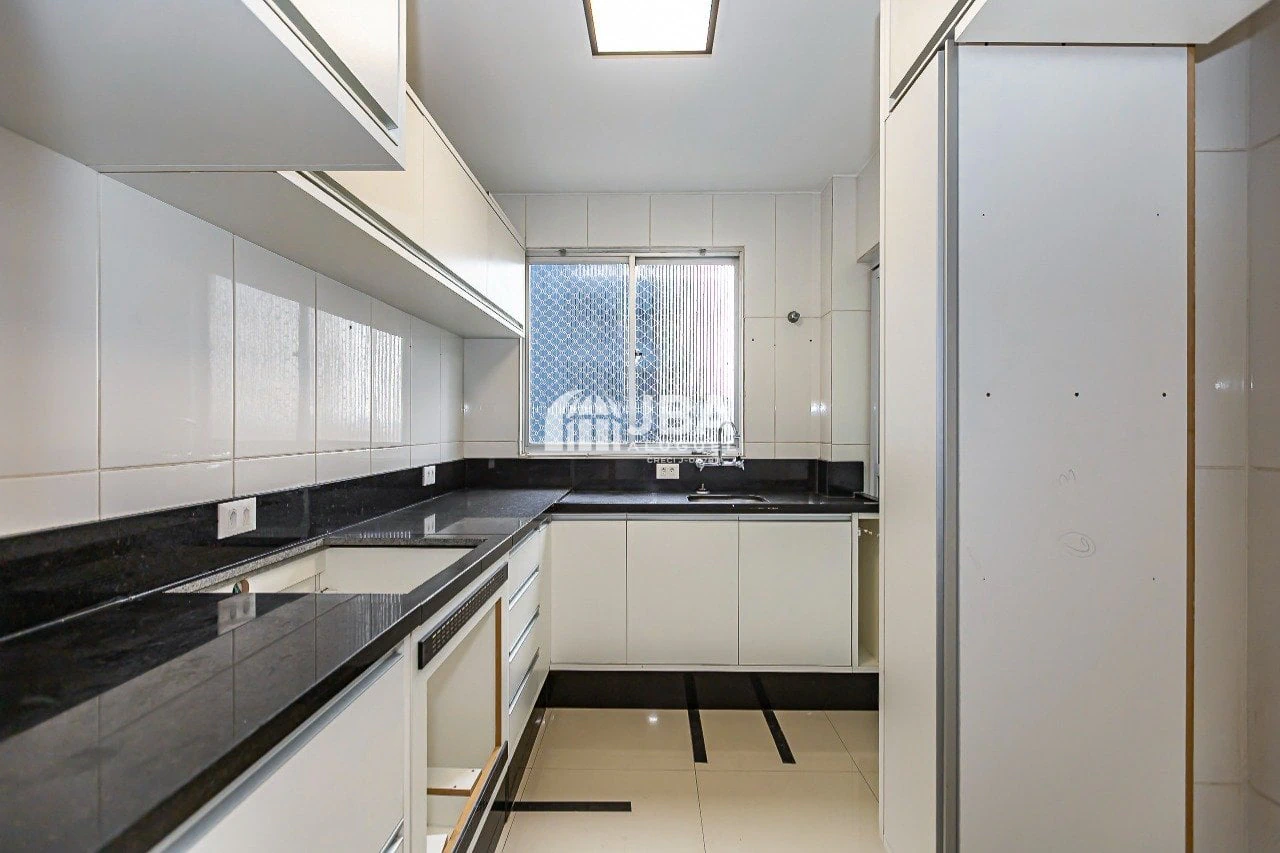 Apartment, 74 m², with wood or laminate floors