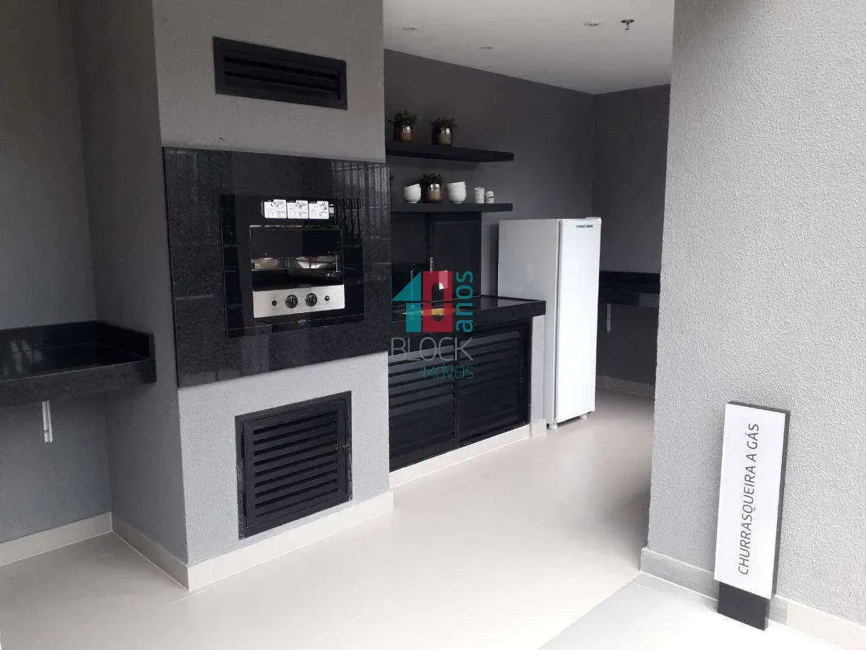 2-bedroom apartment with balcony and 2 bathrooms — photo 33