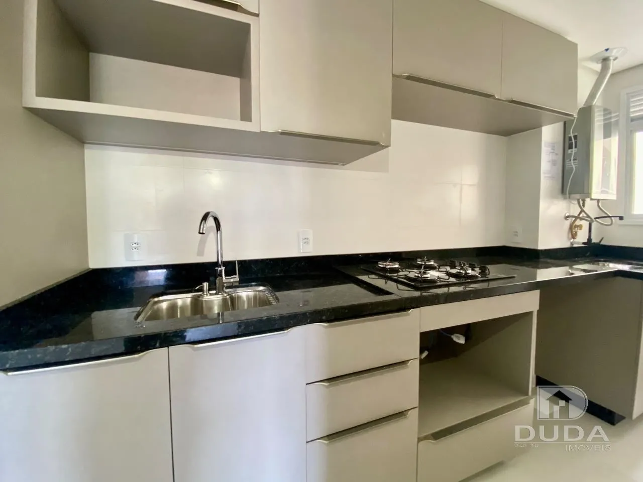 Vista a la montaña y 2 dormitorios: departamento de 72 m² — photo 18