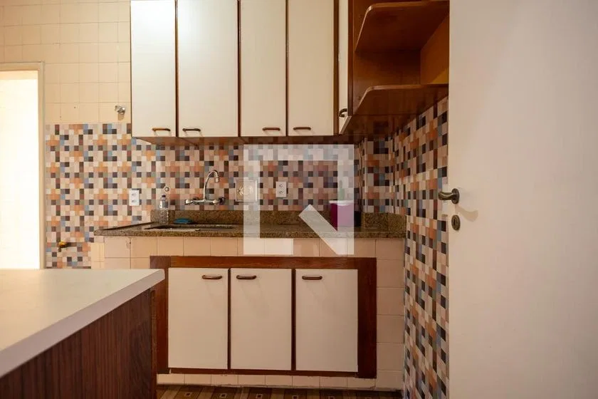 Apartment, 77 m², with wood or laminate floors — photo 29