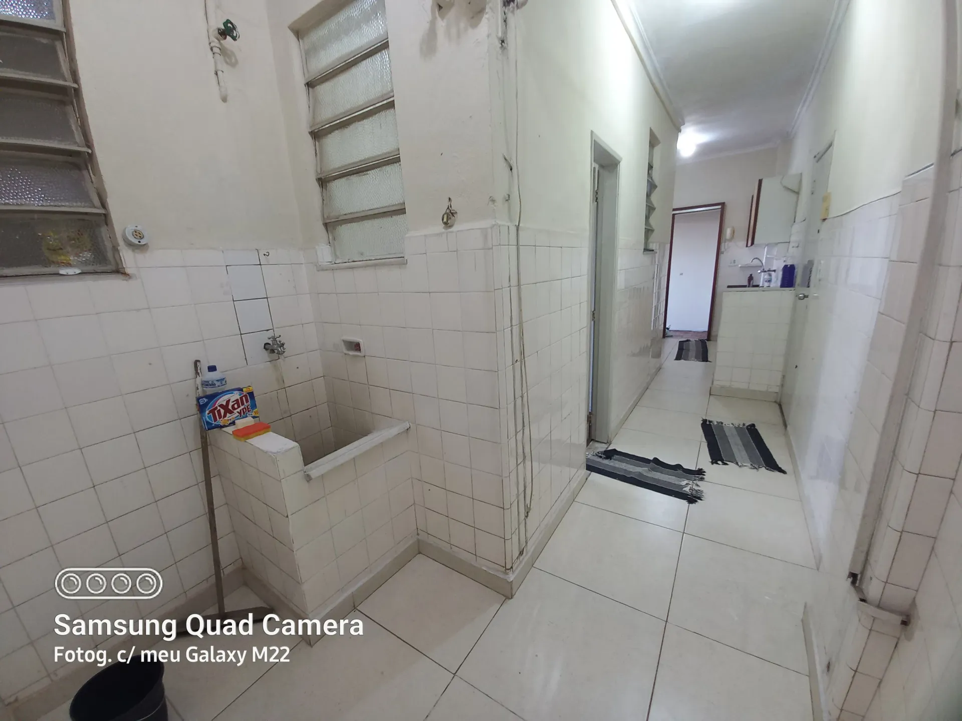 Apartment on the 1st floor with wood or laminate floors — photo 15