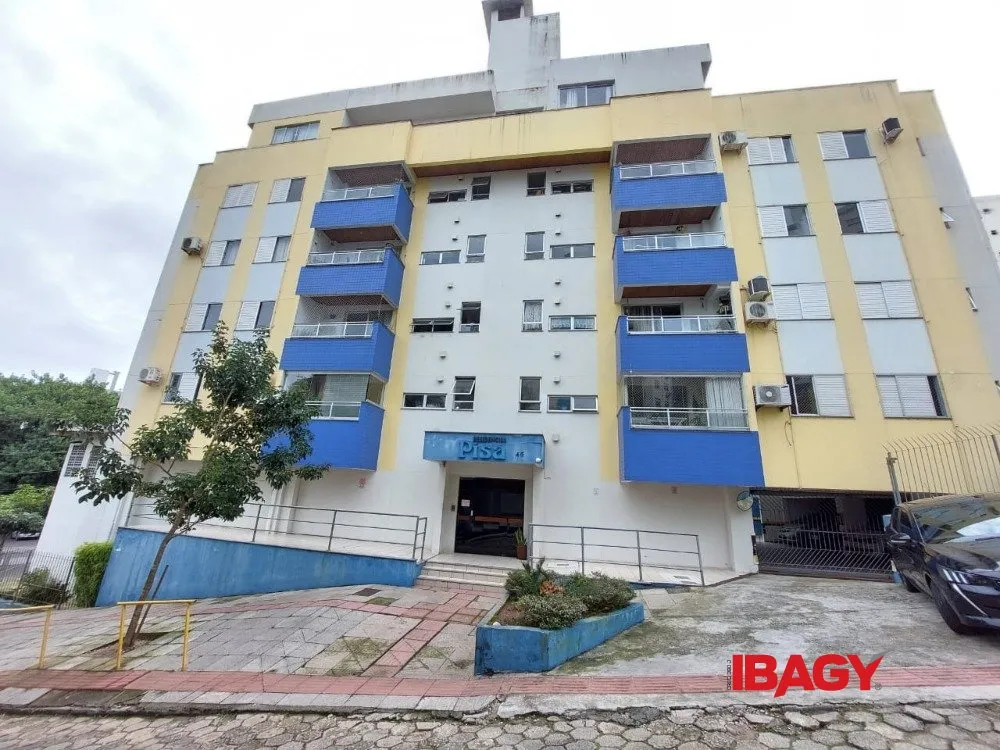 Furnished 100 m² apartment with 3 bedrooms and parking — photo 13