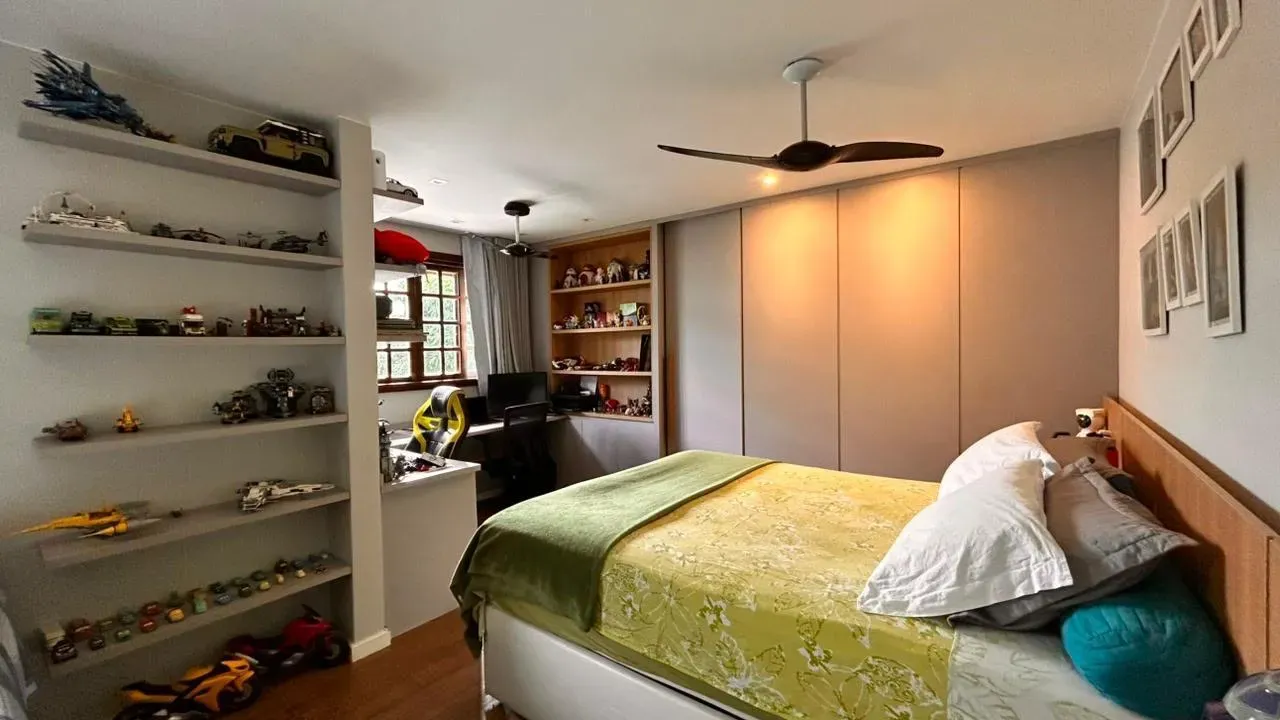 5 quartos e closet: casa de 490 m² — photo 14