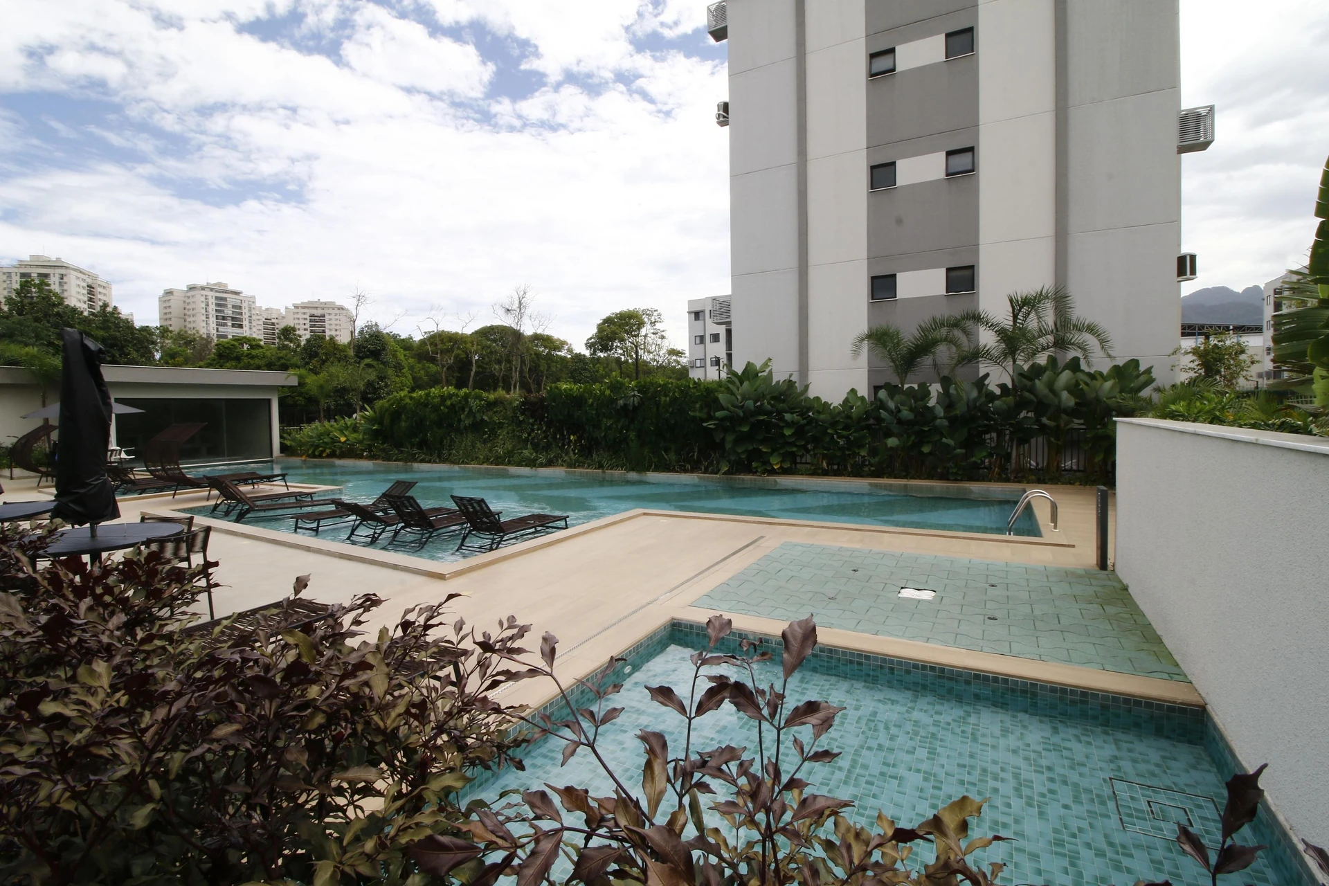 Apartment, 47 m², with a mountain view — photo 2