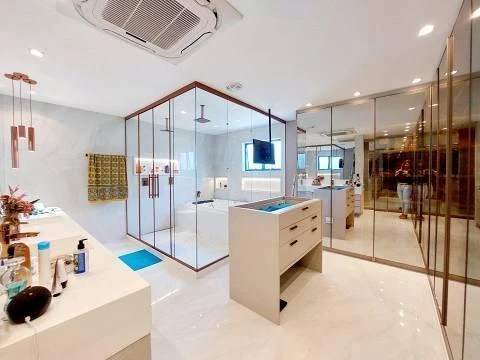 Furnished modern 900 m² house with 5 en-suite bedrooms — photo 3