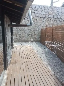 4-bedroom house with a grill on the balcony in Florianópolis