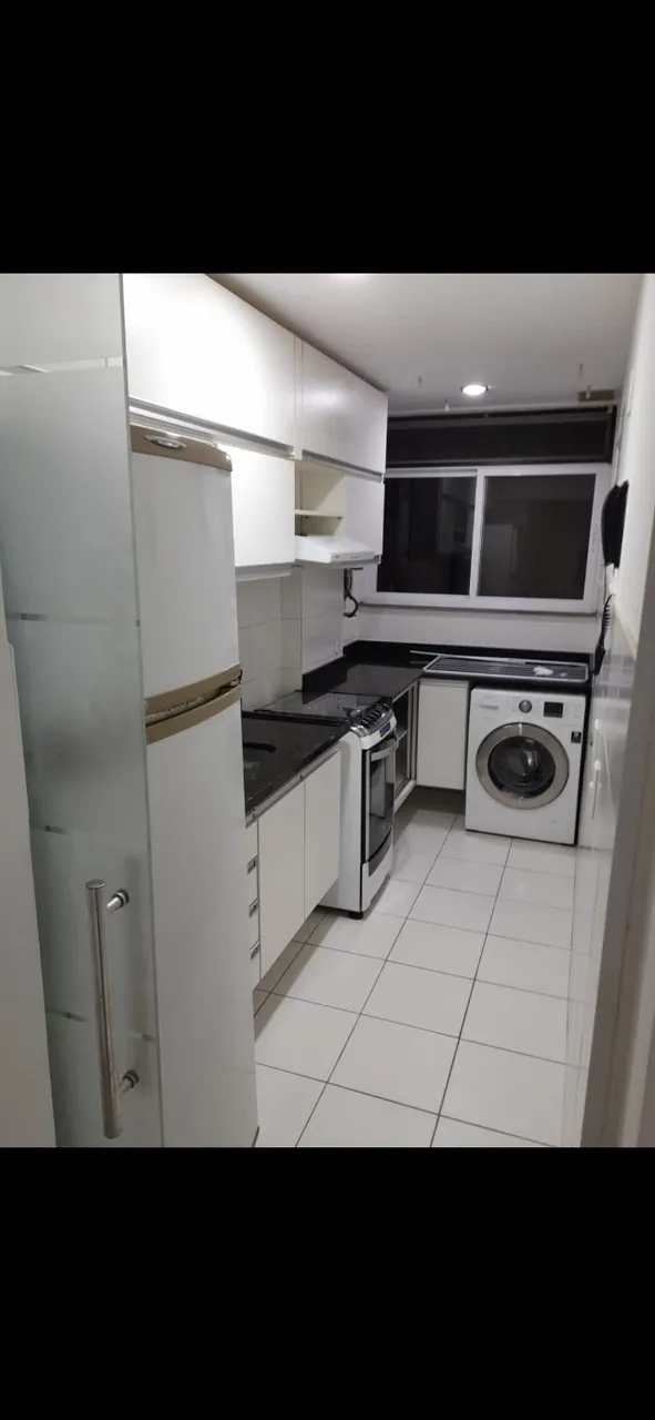 3-bedroom apartment with a washing machine