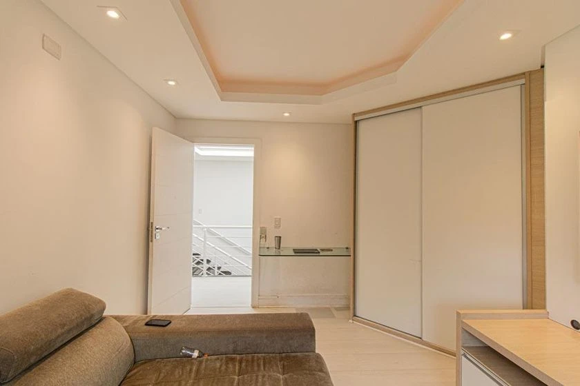 3-bedroom house with 2 en-suites and a private garden — photo 12