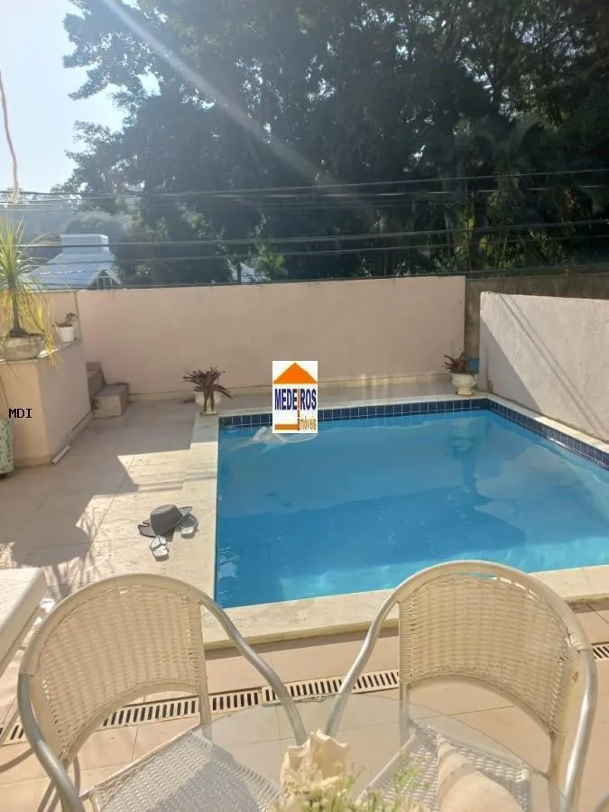 Rental house with 3 bedrooms and 3 bathrooms — photo 17