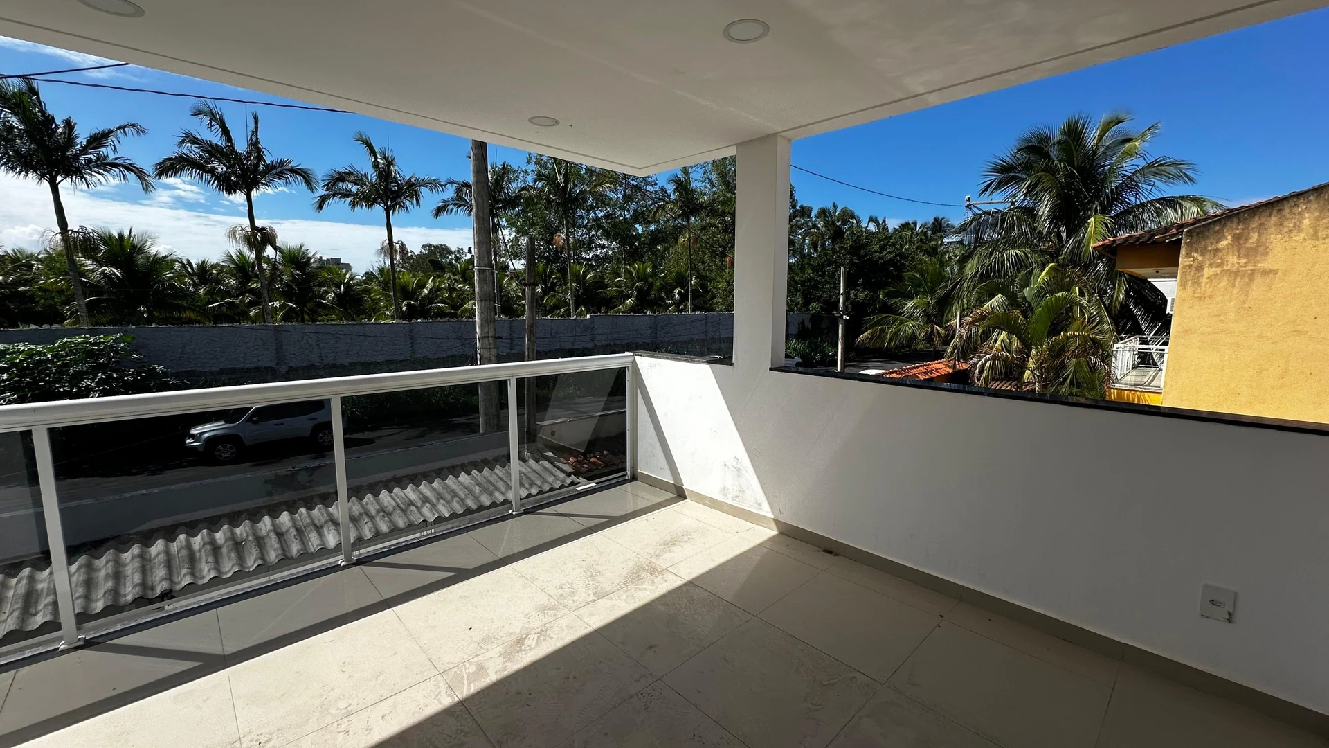 Casa com 4 quartos e 3 suítes, 2 vagas de garagem — photo 56