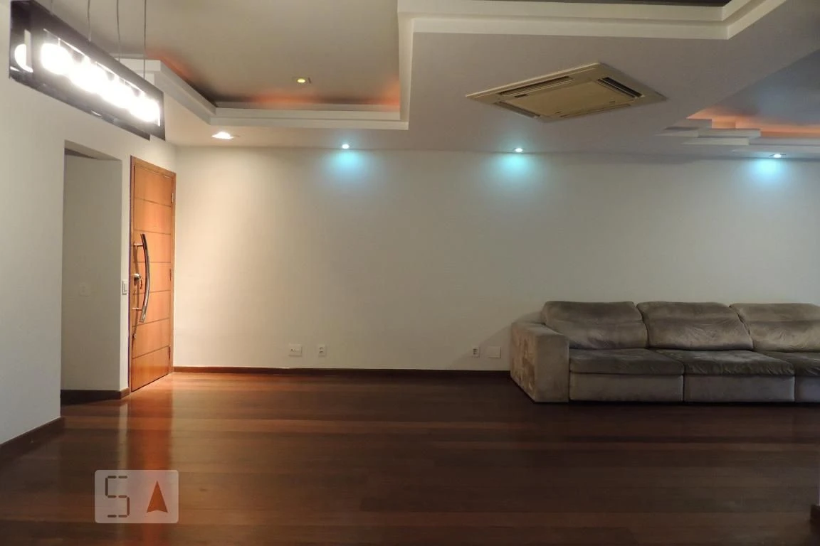 Apartamento de 4 quartos com janelas do piso ao teto — photo 12