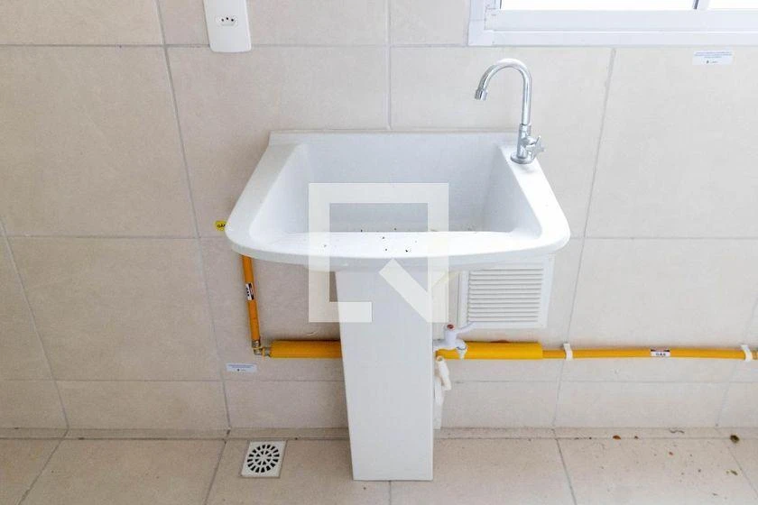 2 quartos e espaço de home office: apartamento de 45 m² — photo 17
