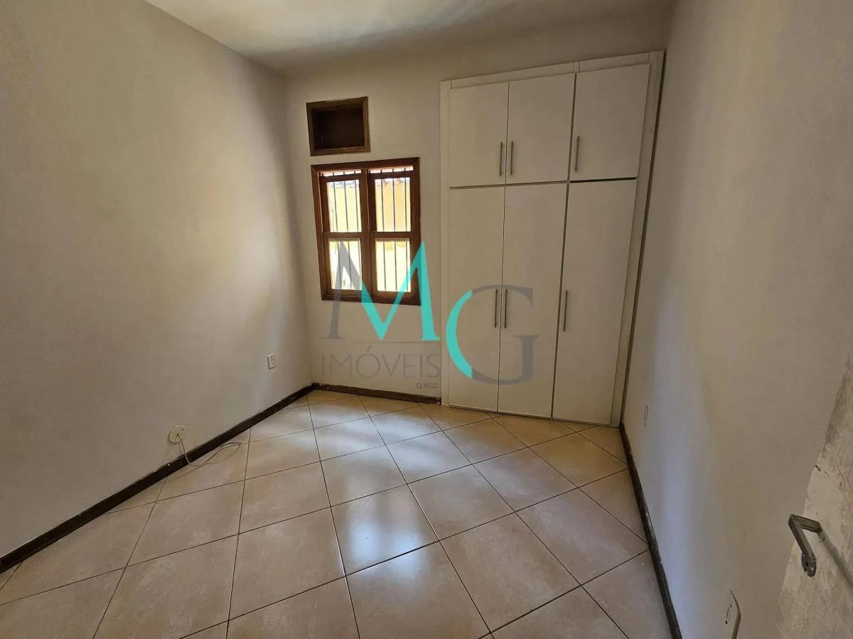 House with 4 bedrooms, 2 en-suites and 4 parking — photo 6