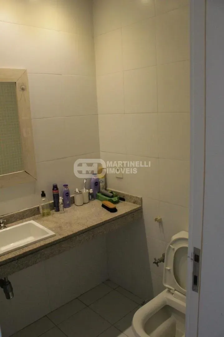Furnished apartment with 4 bedrooms and a glass balcony — photo 31