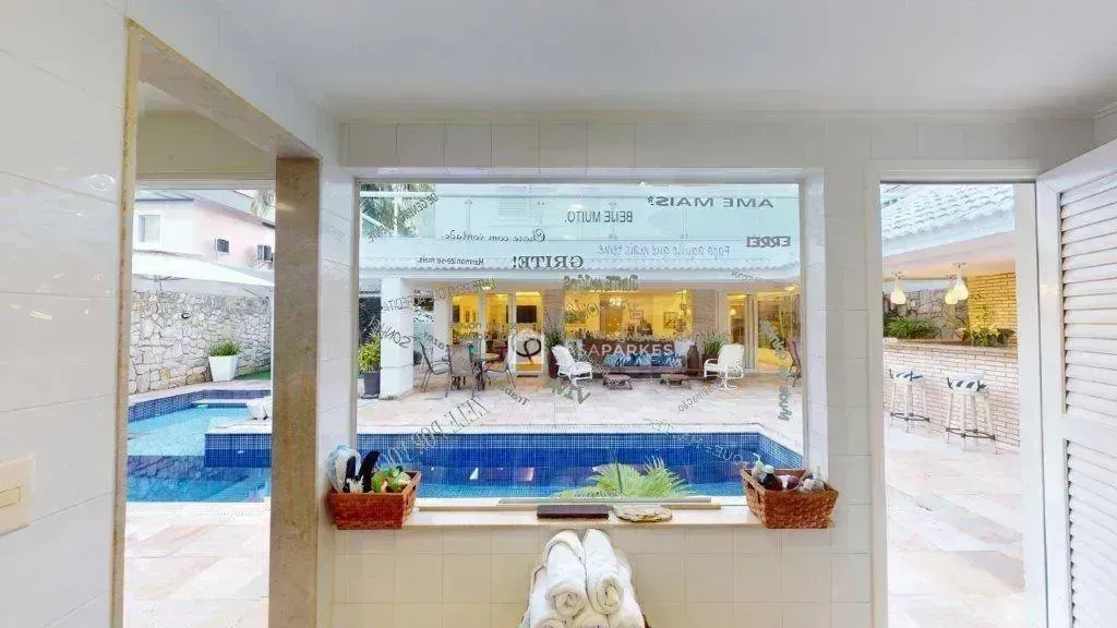 House with 5 bedrooms and 5 bathrooms, 500 m² — photo 26