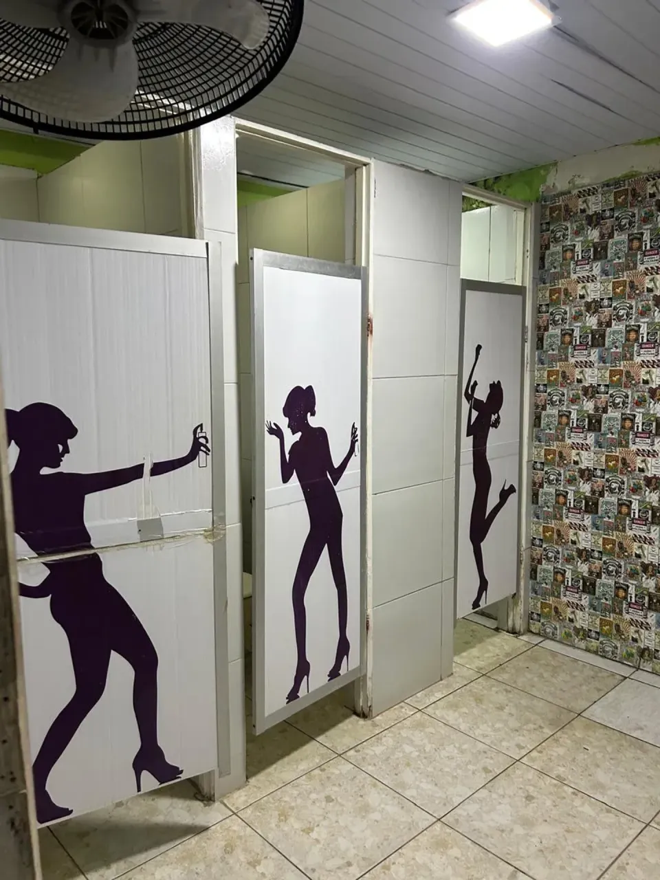 Немеблированный дом 230 м² с 3 спальнями и отдельной кухней — photo 7