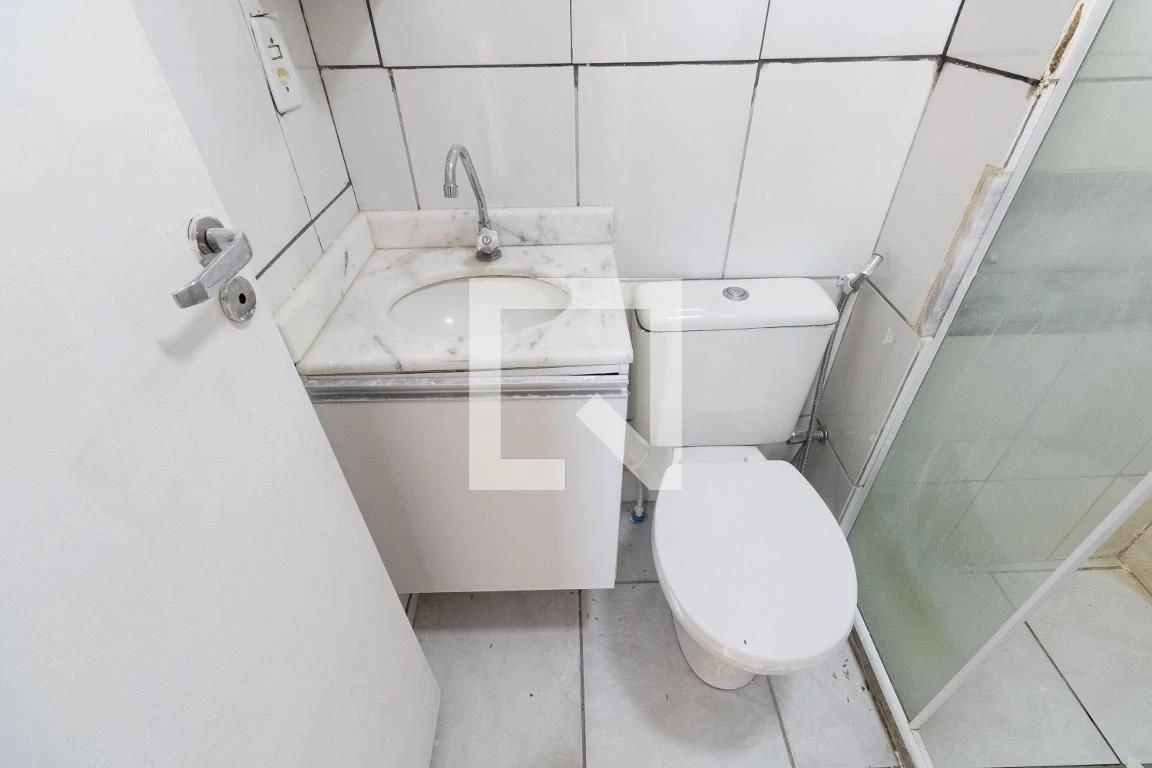 Apartamento sem mobília de 2 quartos com vaga e cozinha aberta — photo 26