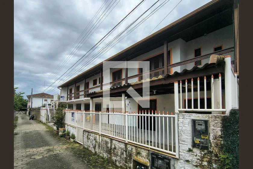 3-bedroom house, 1 with its own bathroom, 171 m² — photo 9