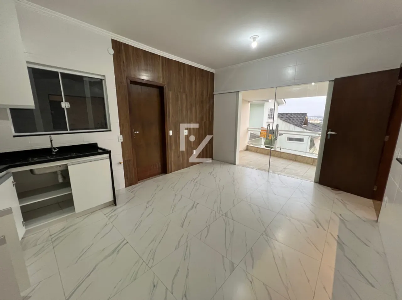 Дом с 3 спальнями и 4 ванными, 220 м² — photo 3