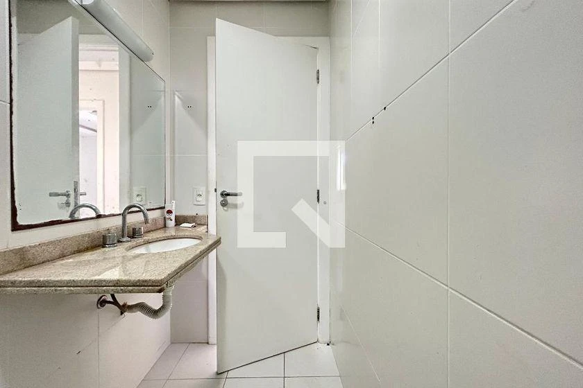 Apartment, 87 m², with a grill on the balcony — photo 33