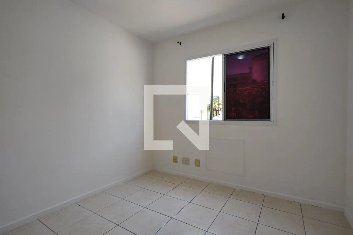 Unfurnished apartment with 3 bedrooms and open kitchen — photo 40
