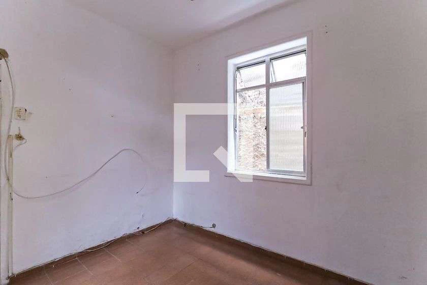 Apartamento de 1 quarto de 35 m² com cozinha fechada — photo 18