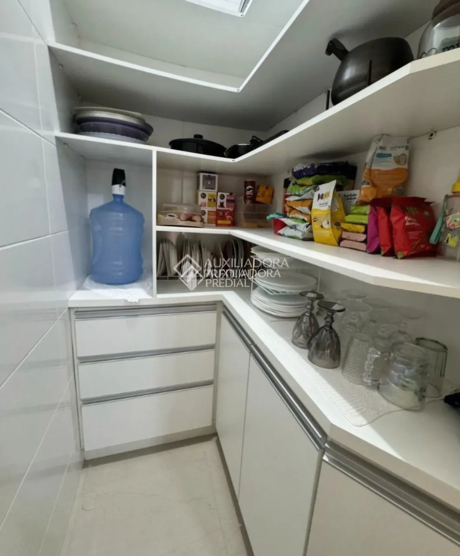 Casa mobiliada de 3 quartos com jardim e BBQ privativo — photo 11