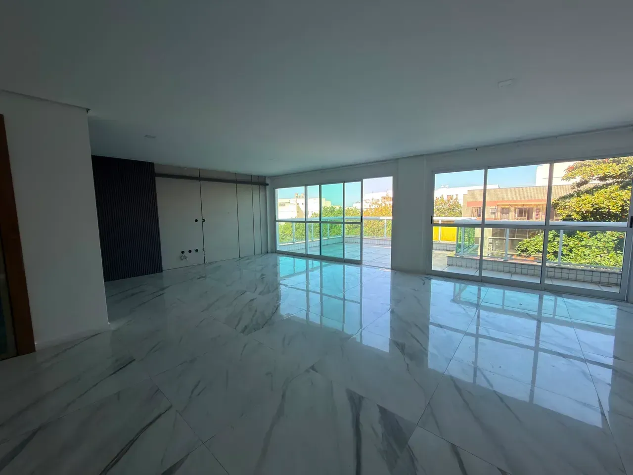 Apartment with 3 bedrooms and 4 bathrooms plus terrace — photo 5