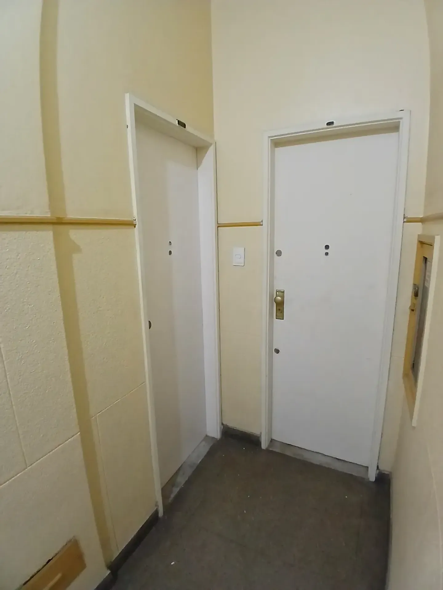 Departamento de 1 dormitorio con piso de madera o laminado — photo 16