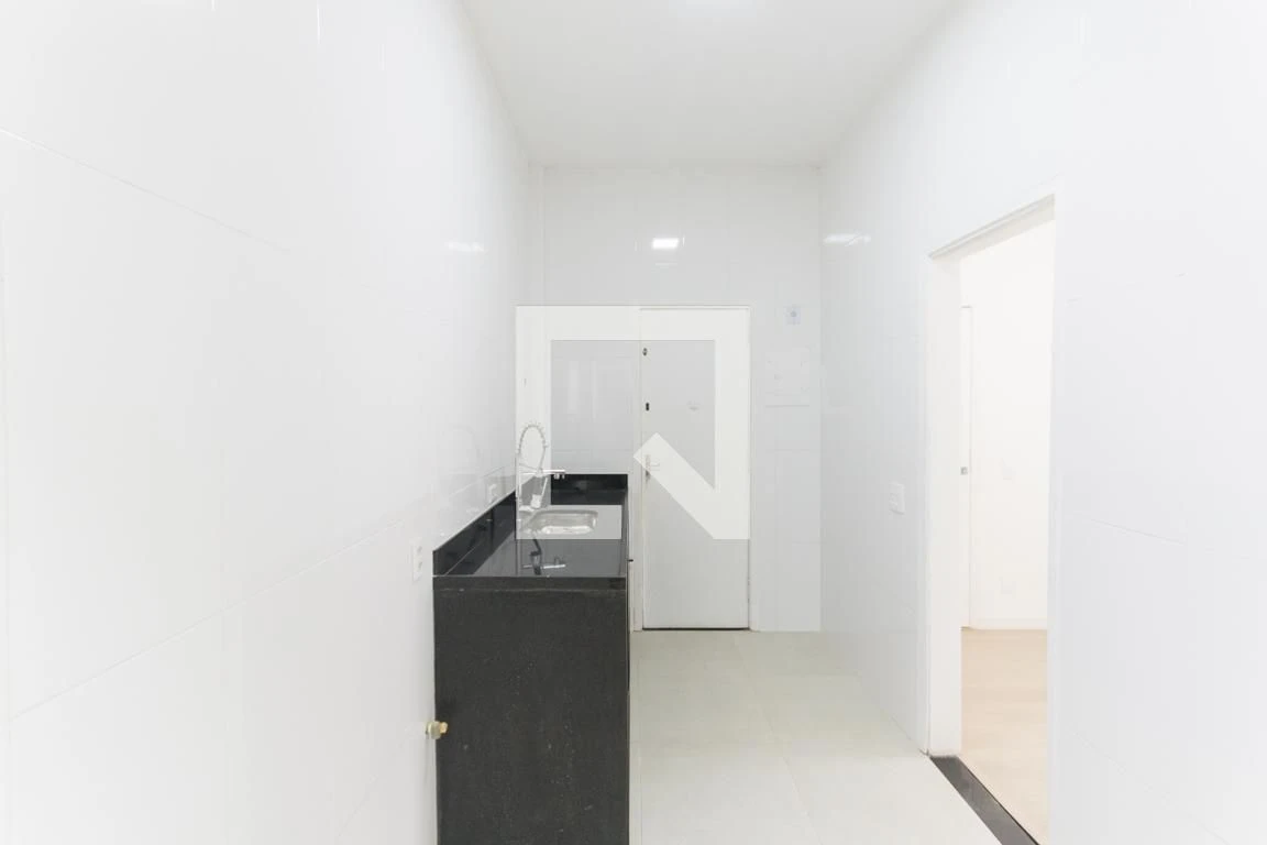 Apartamento de 2 quartos com varanda envidraçada — photo 15