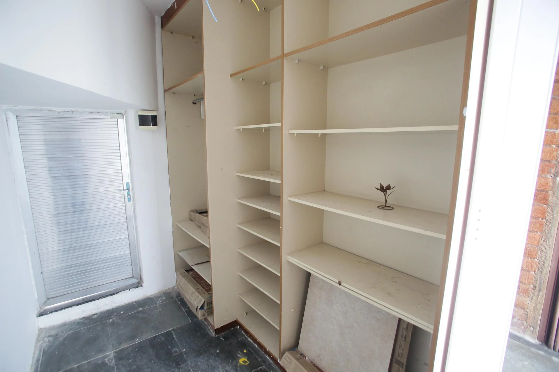 Rental apartment with 3 bedrooms and open-plan kitchen — photo 43