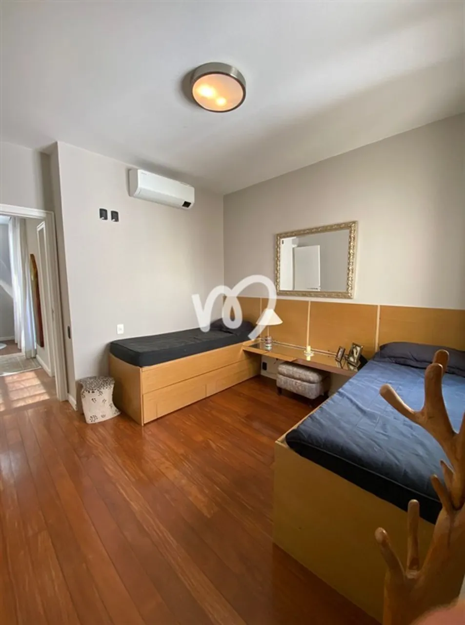 Furnished 314 m² apartment with 5 bedrooms — photo 4