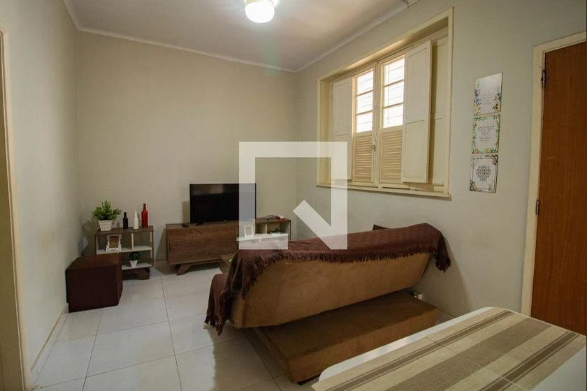 Furnished 2-bedroom apartment with 1 bathroom, 65 m² — photo 16