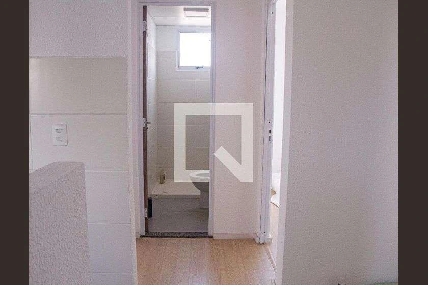 Apartamento alugado com 2 quartos, 1 banheiro e 43 m² — photo 17