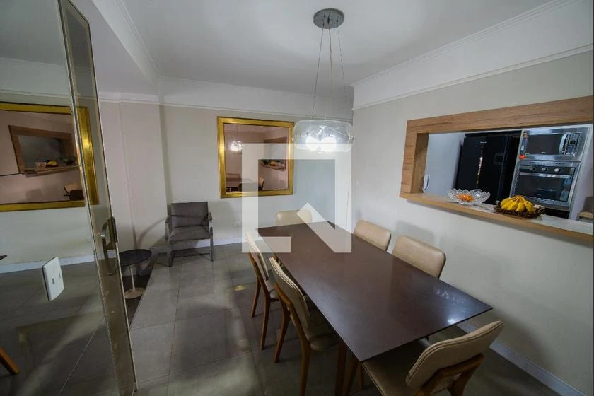 2-bedroom apartment with a home office — photo 24