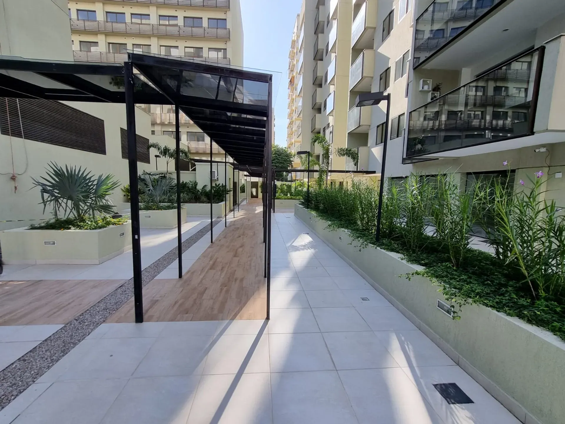 Apartment, 65 m², with a grill on the balcony — photo 25
