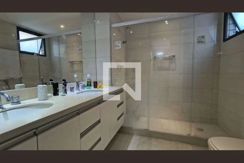 Top-floor duplex with 326 m², 5 bedrooms and 3 parking — photo 12