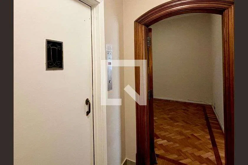 3-bedroom apartment with 216 m² and 2 bathrooms plus 1 parking — photo 27