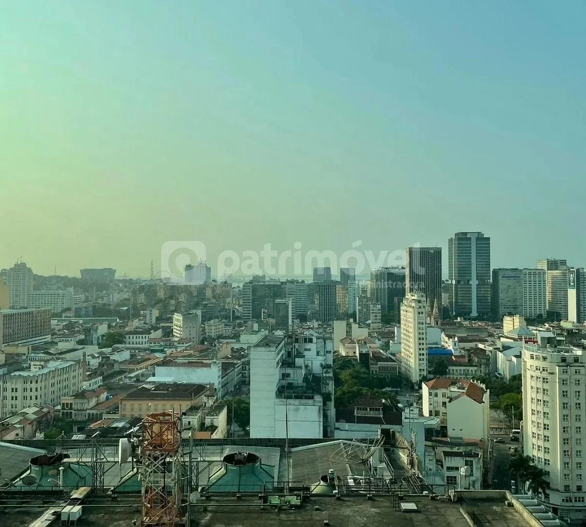 Apartamento de 957 m² com janelas do chão ao teto e vista — photo 14