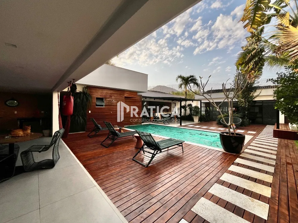 Casa mobiliada com 4 dormitórios e 5 banheiros — photo 13