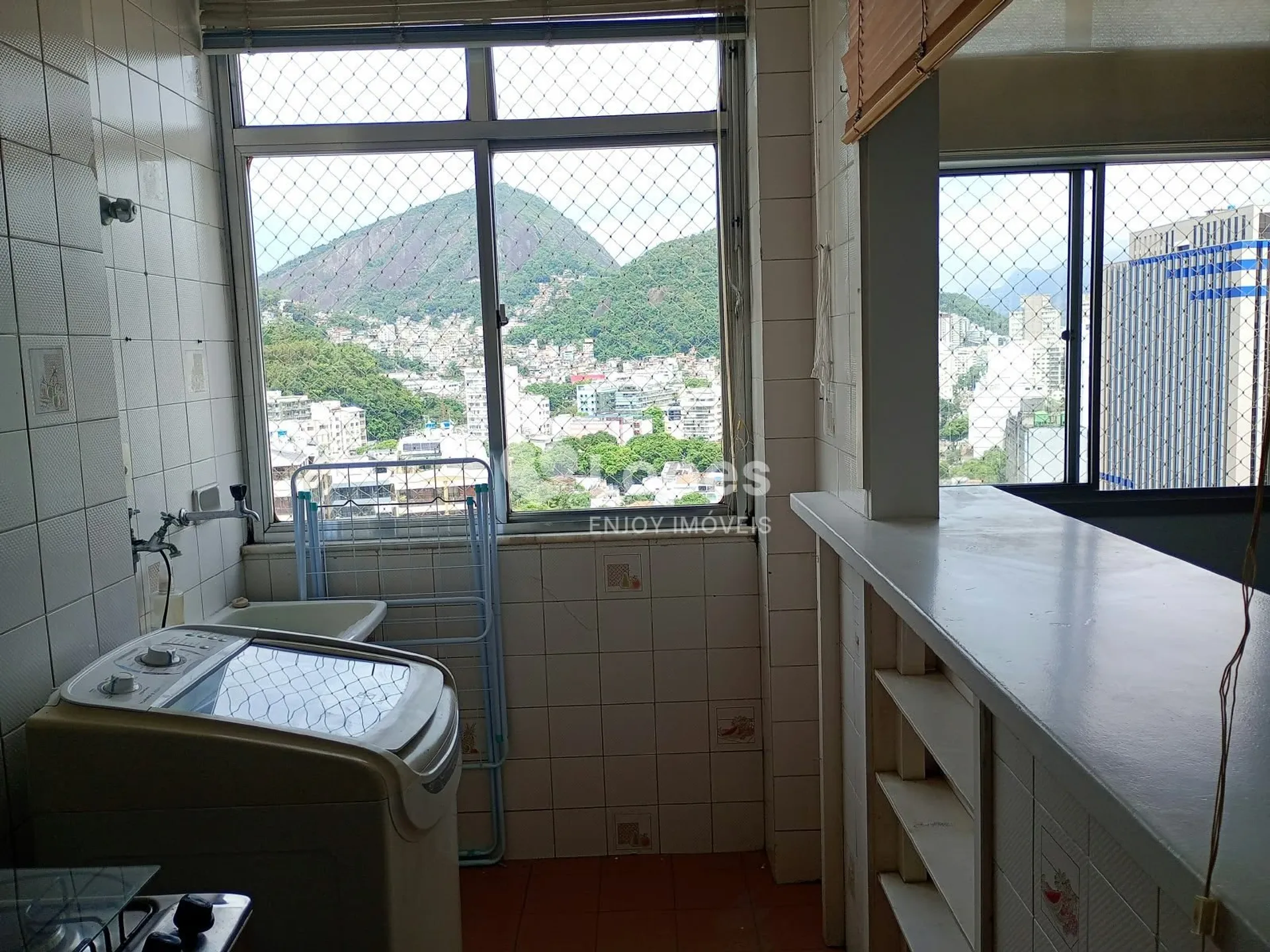 Apartment on the 14th floor with a washing machine — photo 15