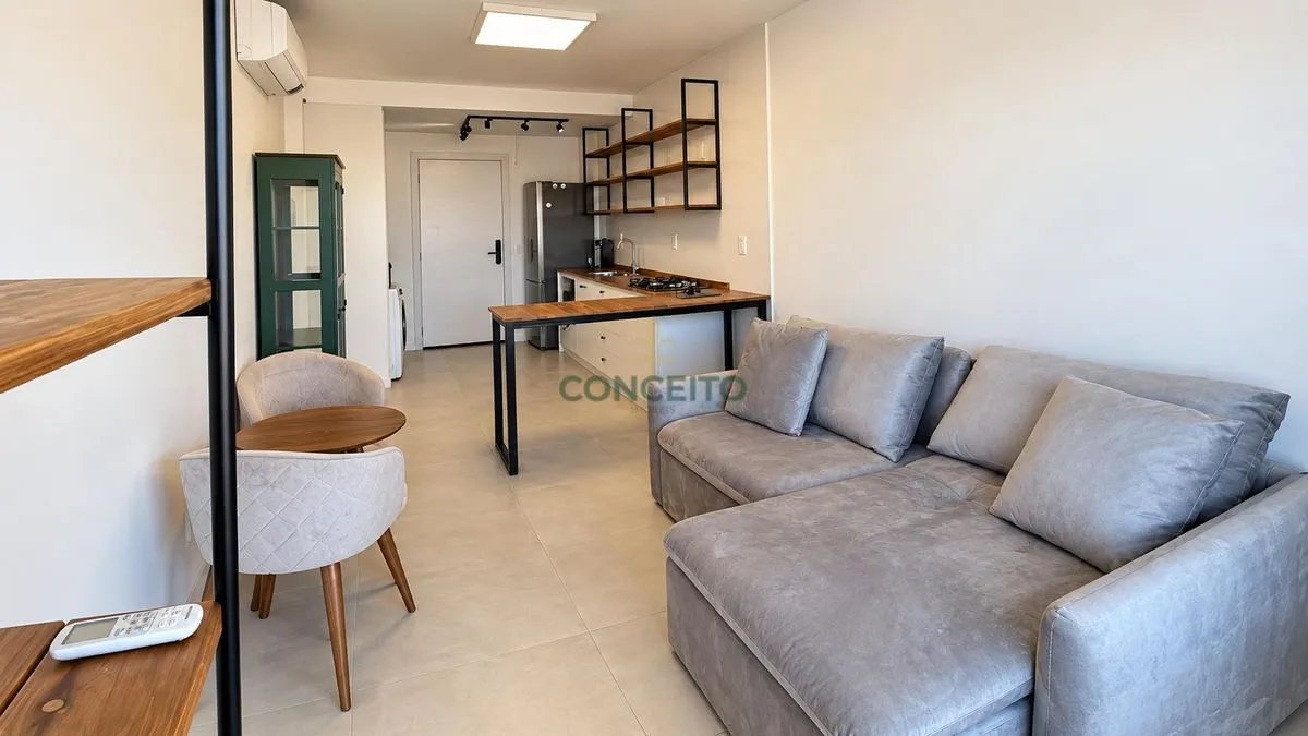 One-bedroom apartment with a washing machine — photo 8