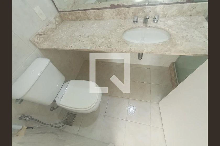 130 m² apartment with 3 bedrooms and a balcony — photo 33